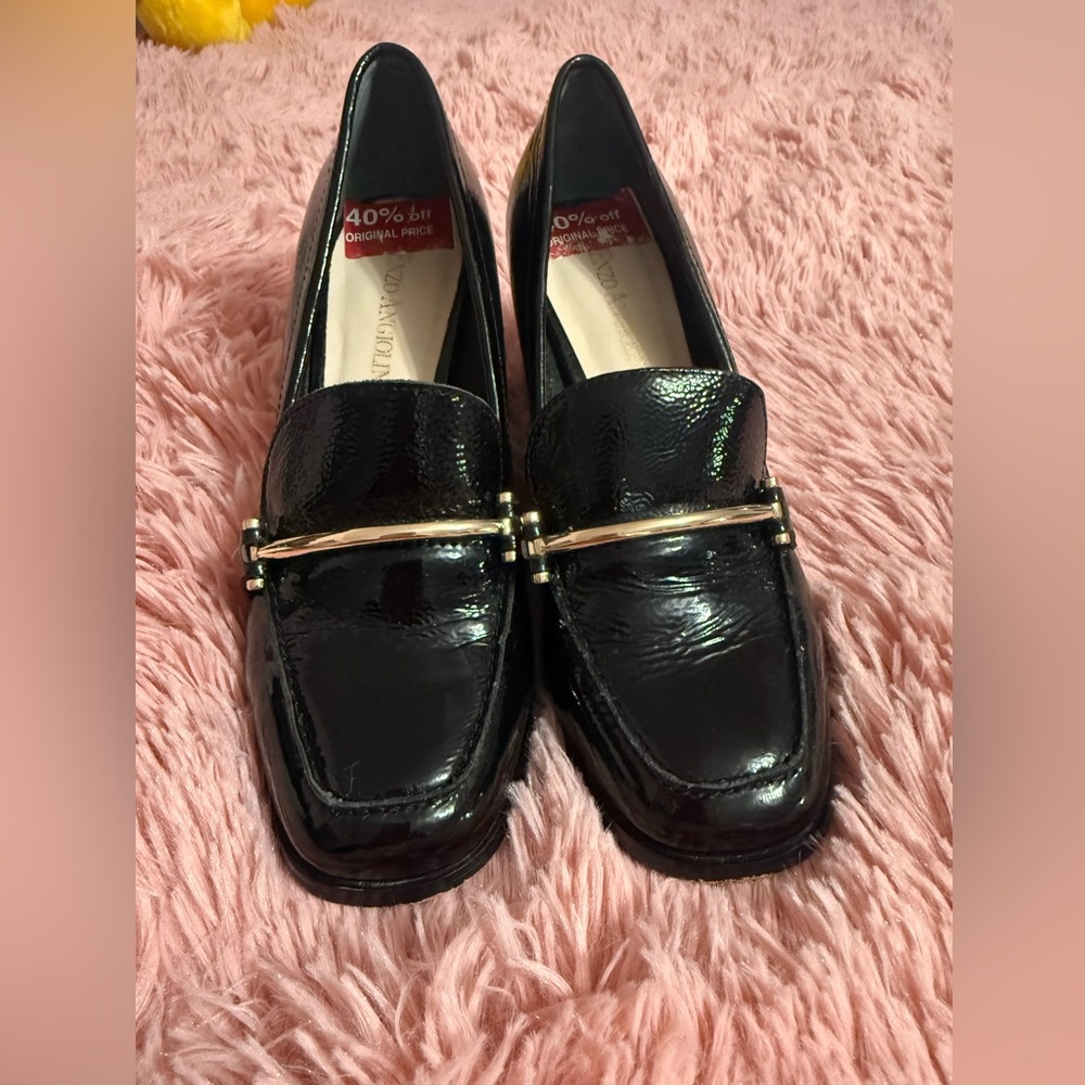 Enzo Angolini Elegant Black Loafers with heel